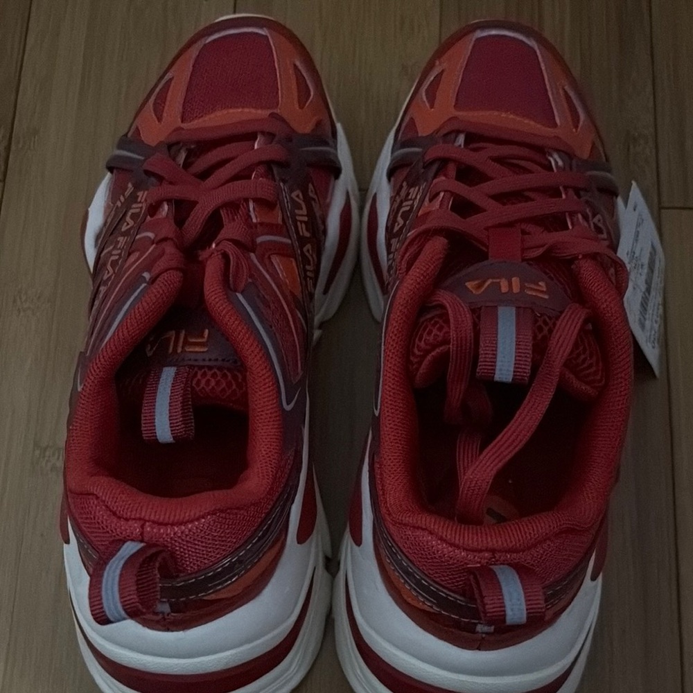 Fila Dynamic Red and White Athletic Shoes